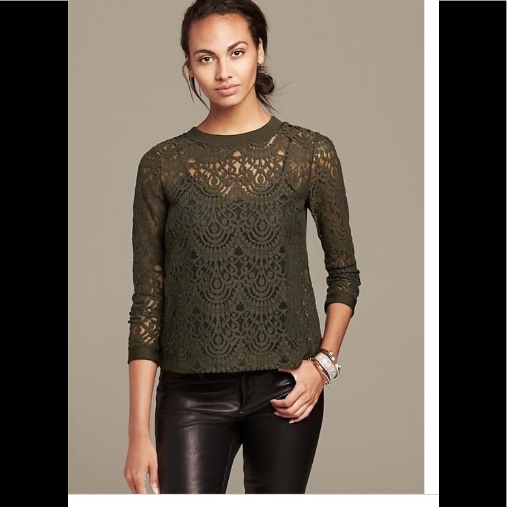 ❤️Banana Republic Lace 3/4 sleeve top ❤️